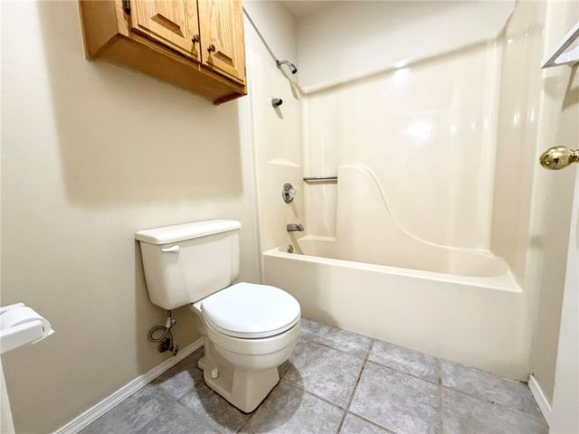 508 5th Street D, Bentonville, AR 72712