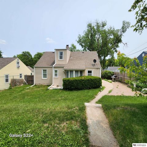2134 S 48th Street, Omaha, NE 68106