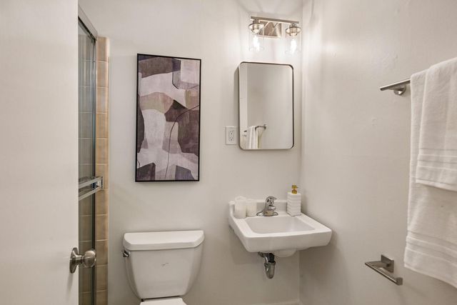 207 Sunset Avenue, Sunnyvale, CA 94086