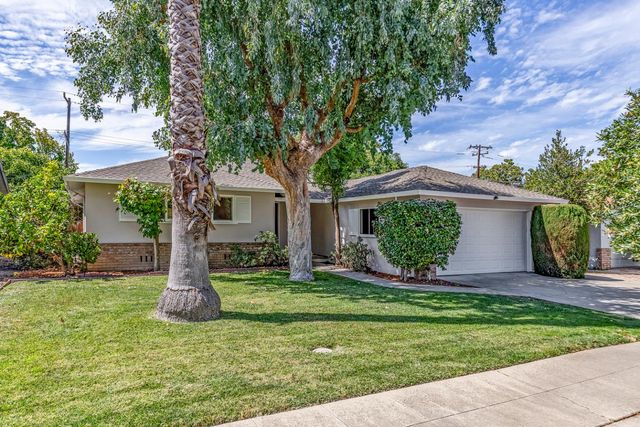 207 Sunset Avenue, Sunnyvale, CA 94086