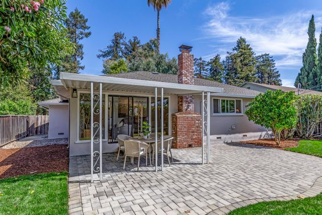 207 Sunset Avenue, Sunnyvale, CA 94086