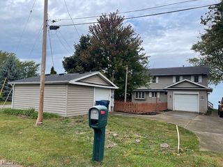 3290 Edgewater Boulevard, Vermilion, OH 44089