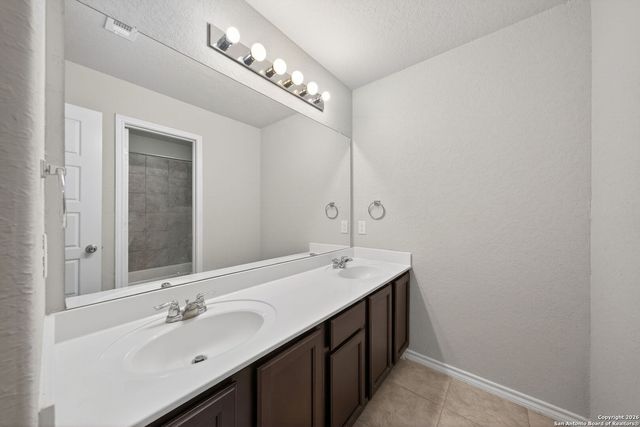 7350 Braes Corner, San Antonio, TX 78244