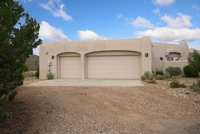 2 White Mesa Trail, Placitas, NM 87043