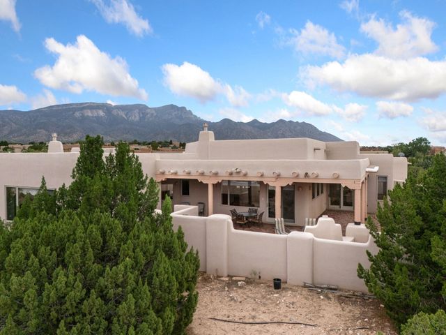 2 White Mesa Trail, Placitas, NM 87043