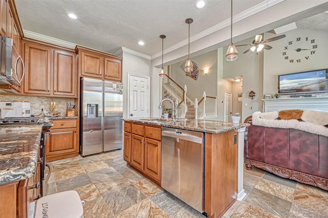 19931 Maple Village Drive, Cypress, TX 77433