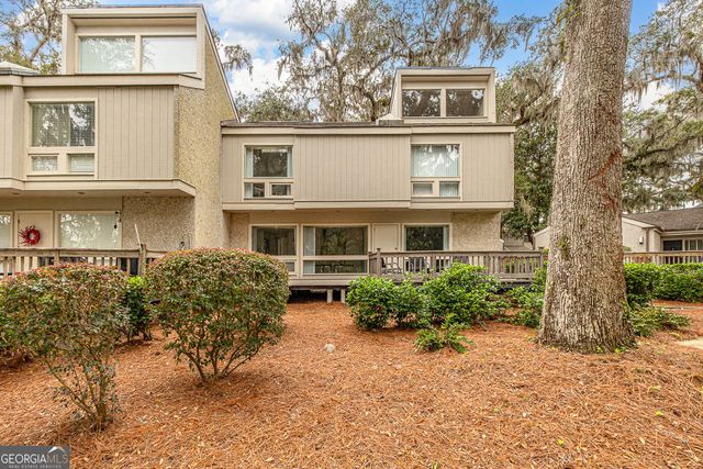413 Fairway Villas Drive, St. Simons, GA 31522
