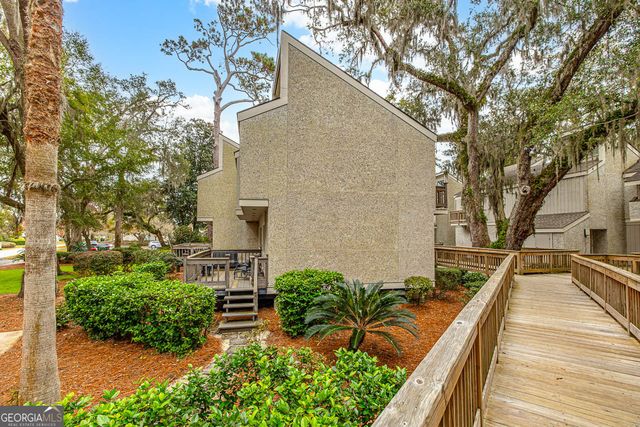 413 Fairway Villas Drive, St. Simons, GA 31522