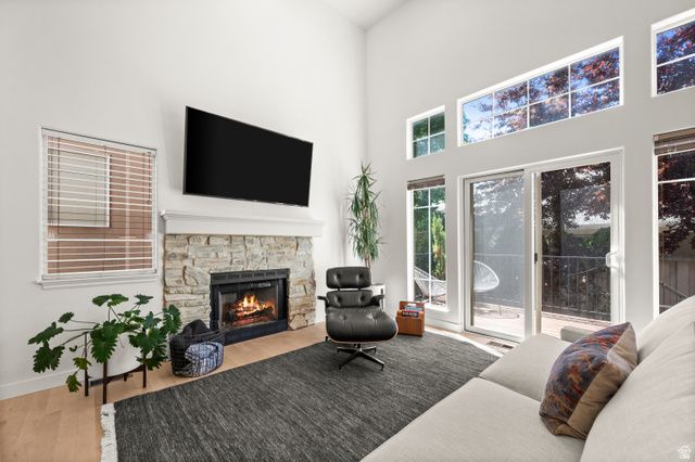 2326 E SKY PINES CT, Holladay, UT 84117