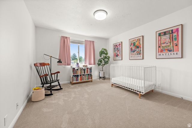 2326 E SKY PINES CT, Holladay, UT 84117