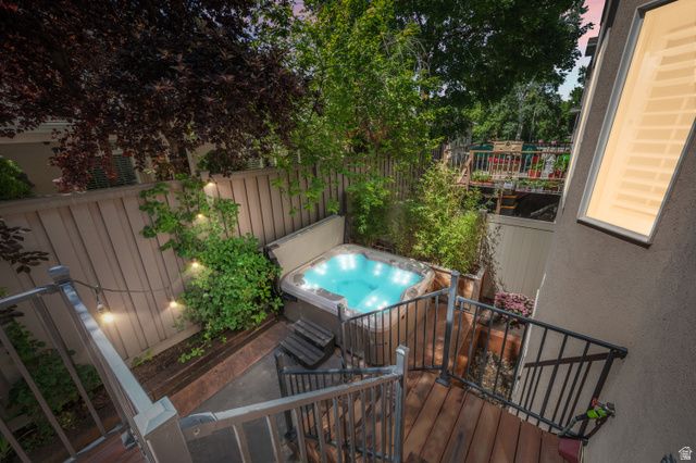 2326 E SKY PINES CT, Holladay, UT 84117