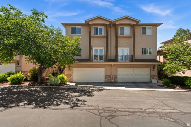 2326 E SKY PINES CT, Holladay, UT 84117