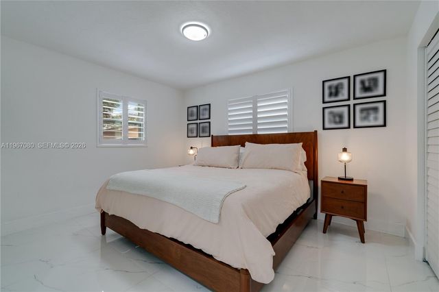 1401 SW 94th Ave, Miami, FL 33174