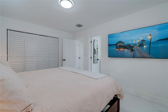 1401 SW 94th Ave, Miami, FL 33174