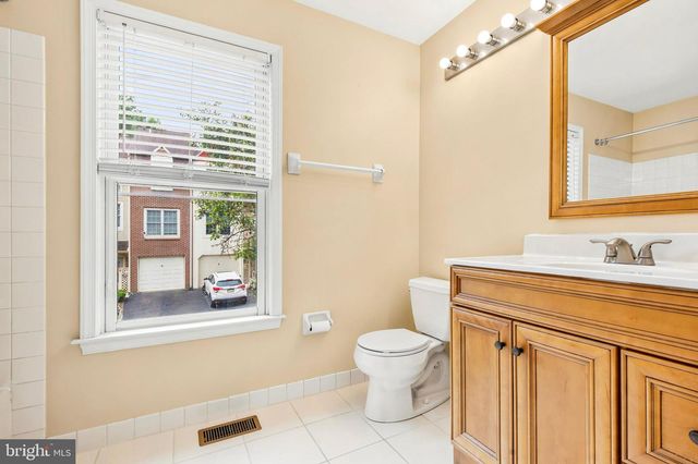 27 WHITE PINE CT, Lafayette Hill, PA 19444