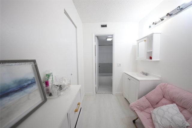 21121 SW 85th Ave 117, Cutler Bay, FL 33189