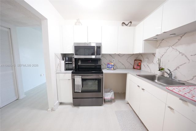 21121 SW 85th Ave 117, Cutler Bay, FL 33189