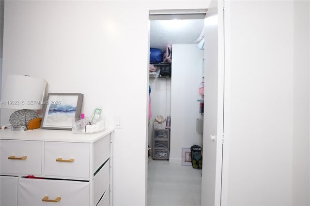 21121 SW 85th Ave 117, Cutler Bay, FL 33189