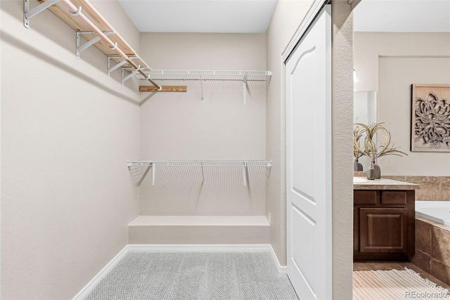 6175 S Paris Street, Englewood, CO 80111