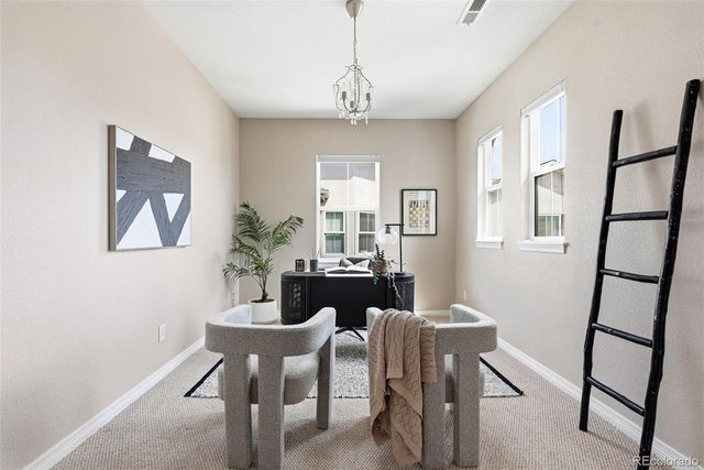 6175 S Paris Street, Englewood, CO 80111