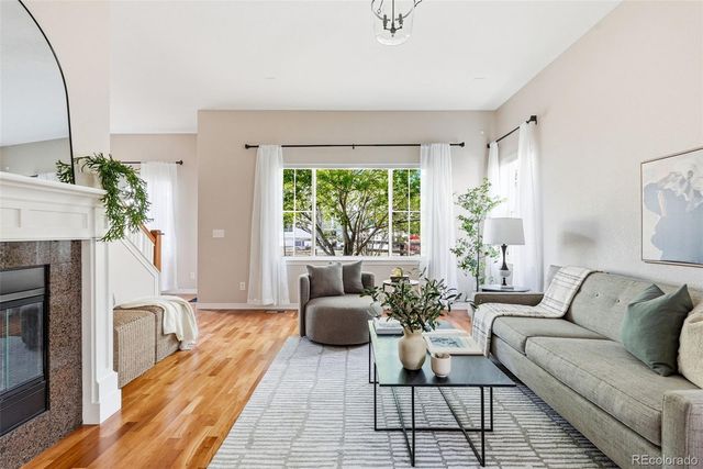 6175 S Paris Street, Englewood, CO 80111