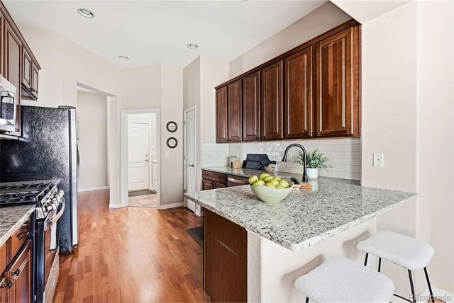 6175 S Paris Street, Englewood, CO 80111