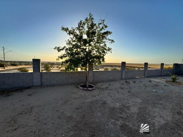 2102 N David Riedel Blvd, San Luis, AZ 85336