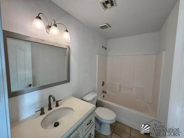 2102 N David Riedel Blvd, San Luis, AZ 85336