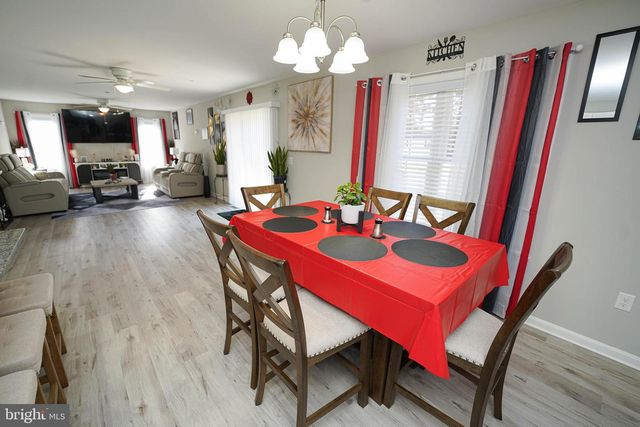 914 S PARK DR, Salisbury, MD 21804