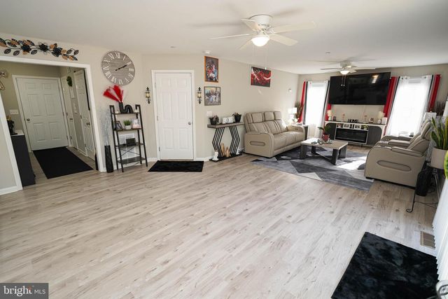 914 S PARK DR, Salisbury, MD 21804