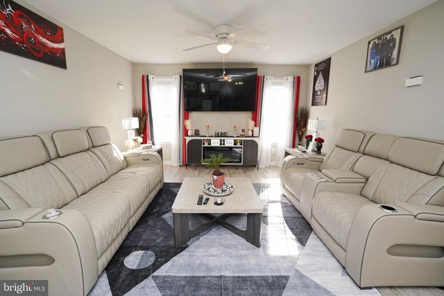 914 S PARK DR, Salisbury, MD 21804