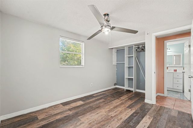 805 W COLLEGE AVENUE, Ruskin, FL 33570