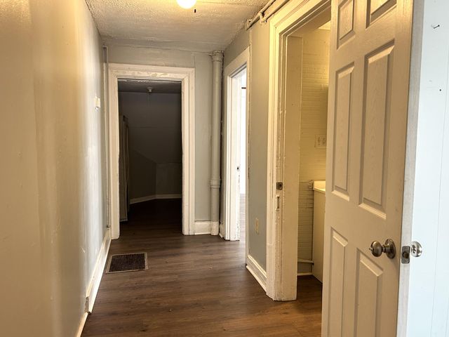 130 E Broadway Street, Winchester, KY 40391