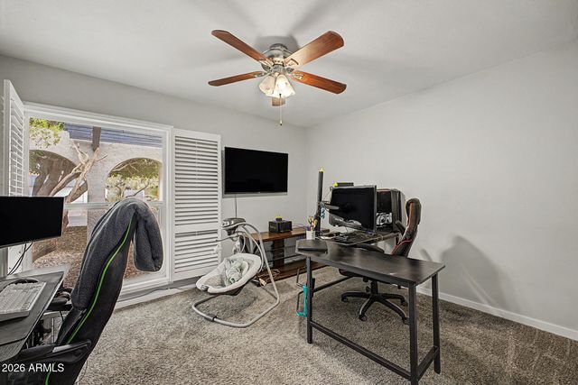 4023 W GRISWOLD Road, Phoenix, AZ 85051
