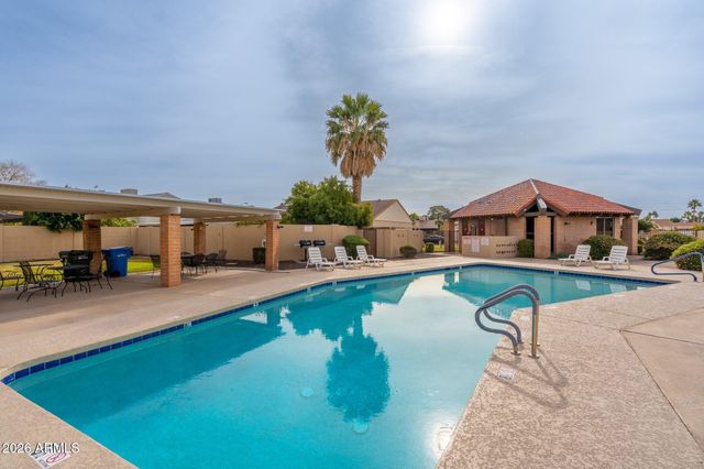 4023 W GRISWOLD Road, Phoenix, AZ 85051