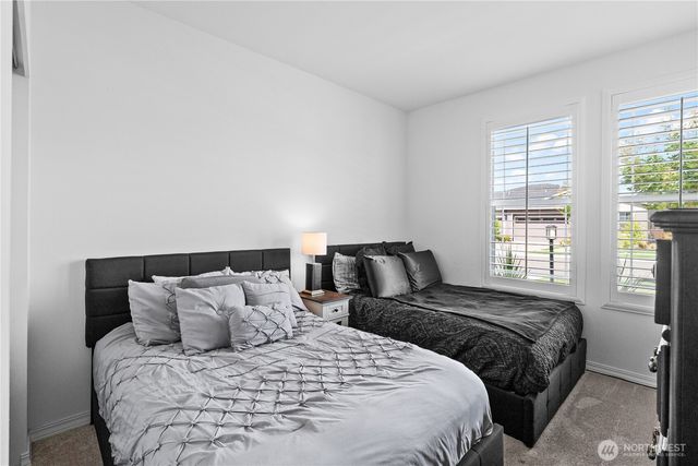 15215 182nd Avenue E, Bonney Lake, WA 98391
