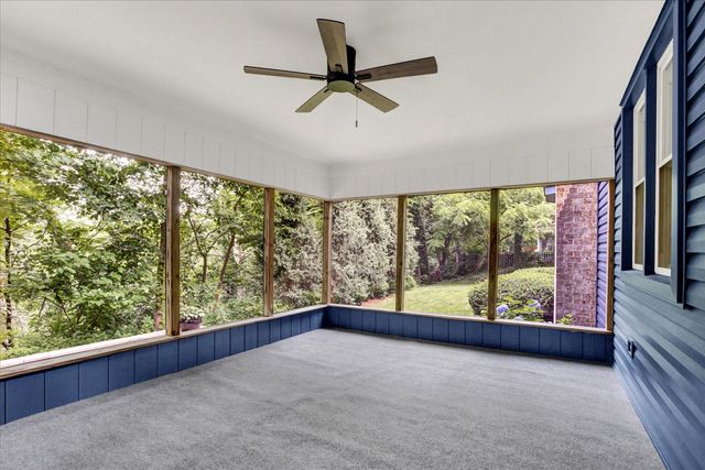 470 WOODCREST DR, Mechanicsburg, PA 17050