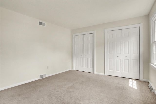 470 WOODCREST DR, Mechanicsburg, PA 17050