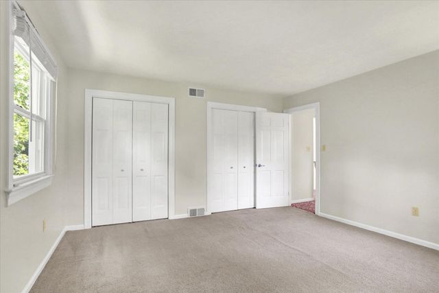 470 WOODCREST DR, Mechanicsburg, PA 17050