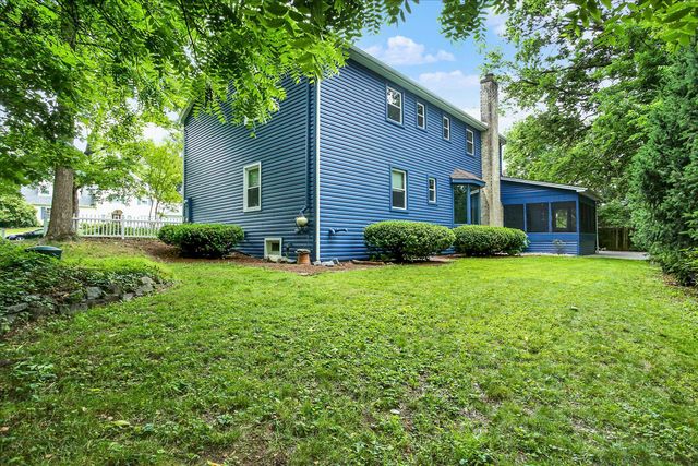 470 WOODCREST DR, Mechanicsburg, PA 17050