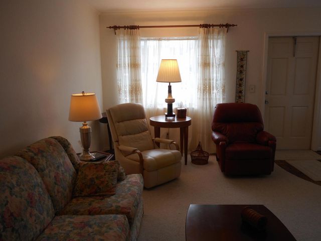 3322 Cynthia Lane 106, Lake Worth Beach, FL 33461