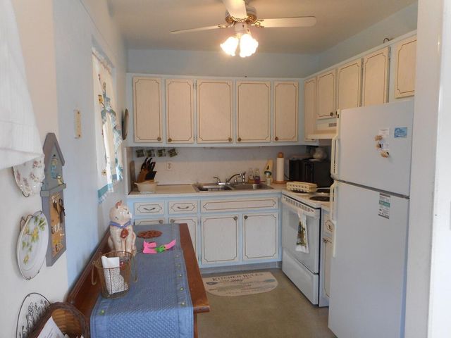 3322 Cynthia Lane 106, Lake Worth Beach, FL 33461
