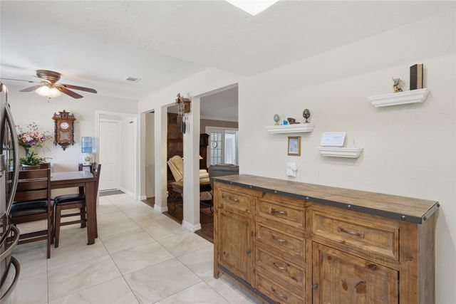 2001 Statler Drive, Carrollton, TX 75007