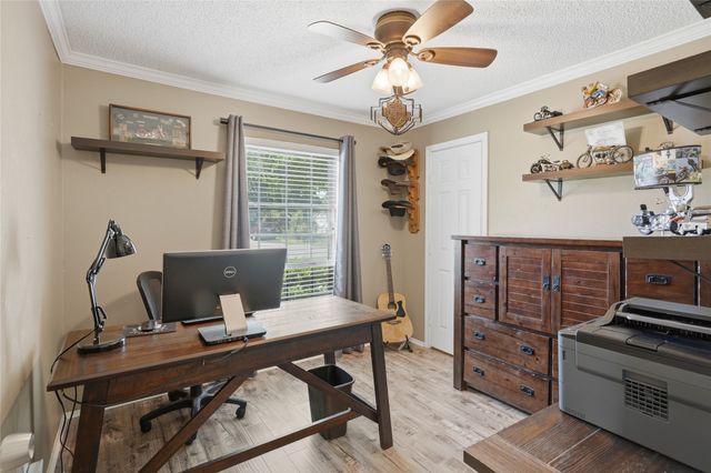 2001 Statler Drive, Carrollton, TX 75007
