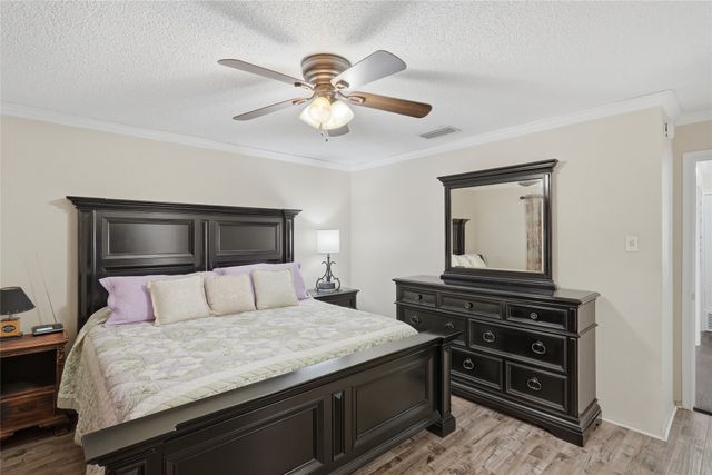 2001 Statler Drive, Carrollton, TX 75007