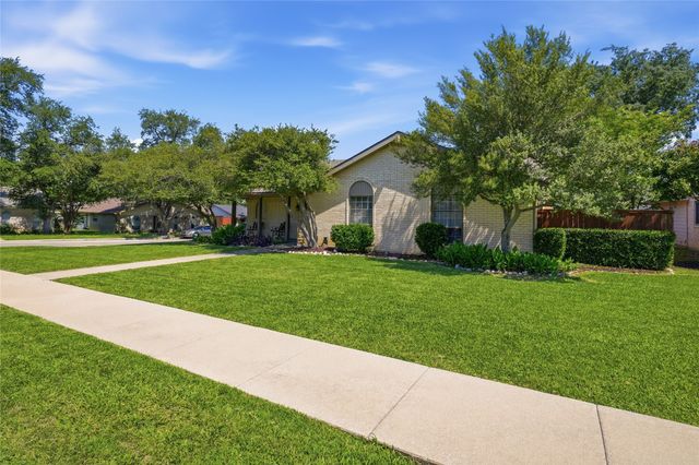 2001 Statler Drive, Carrollton, TX 75007