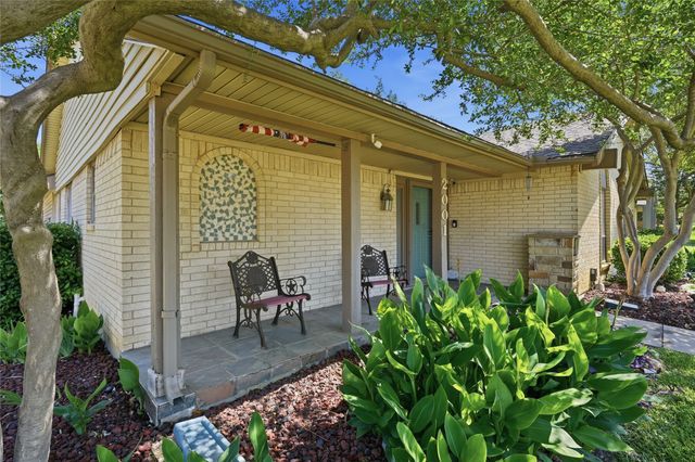 2001 Statler Drive, Carrollton, TX 75007