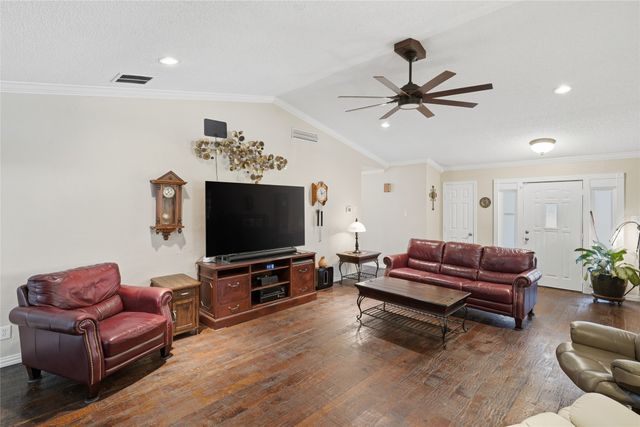 2001 Statler Drive, Carrollton, TX 75007