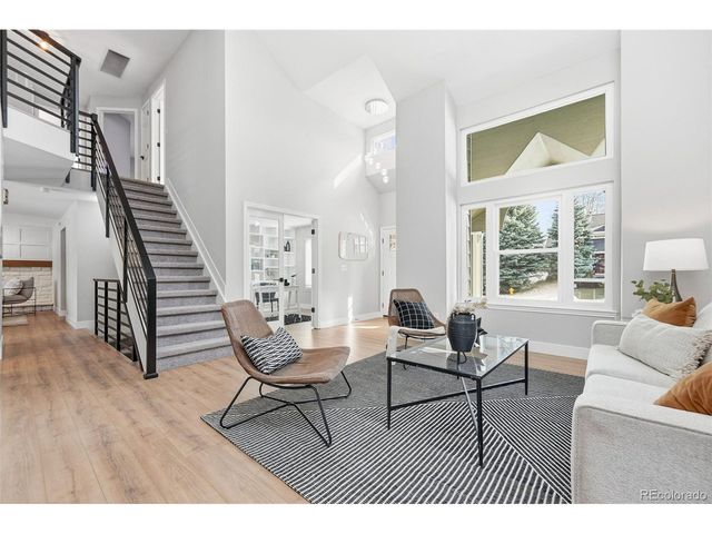 31 Dawn Heath Cir, Littleton, CO 80127