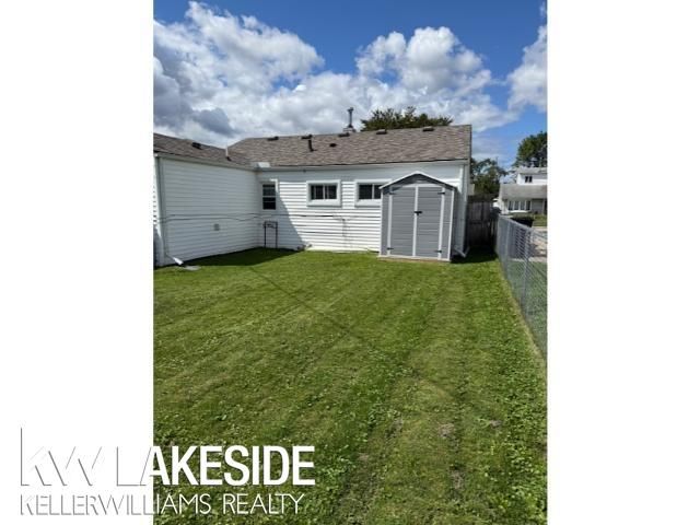 28336 Rosemont Street, Roseville, MI 48066